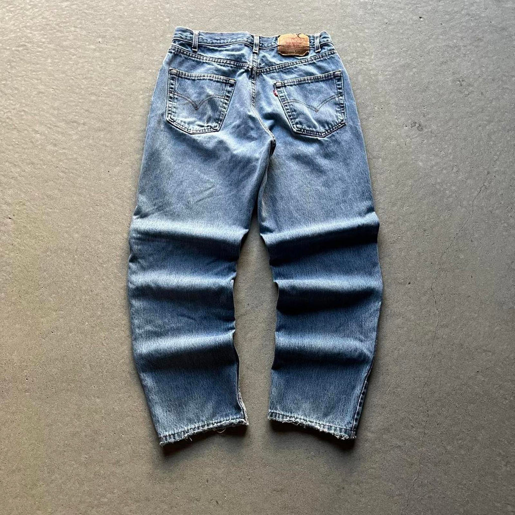 Vintage 2002 Levi’s 505 Denim Jeans - Uptwn Vintage