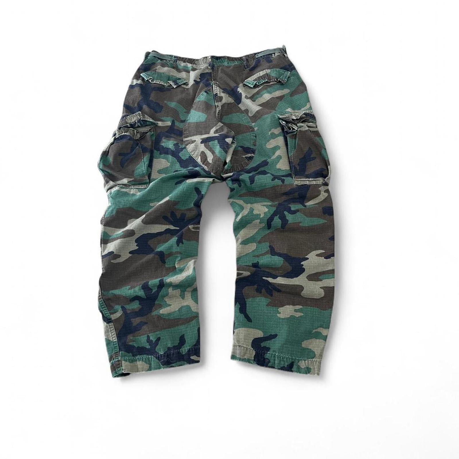 Vintage Y2K Retro Baggy Camo Cargo Military Pants American Vintage 06d6c40b-c3d8-4d14-8c13-a9c3e721c6bc