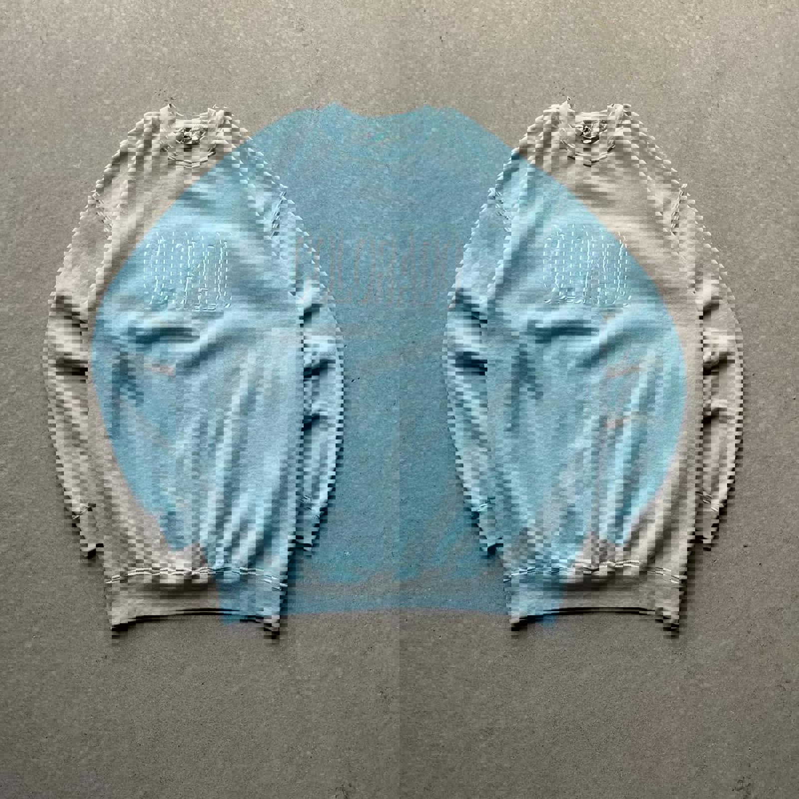 Vintage Y2K Embroidered Colorado Crewneck Sweatshirt