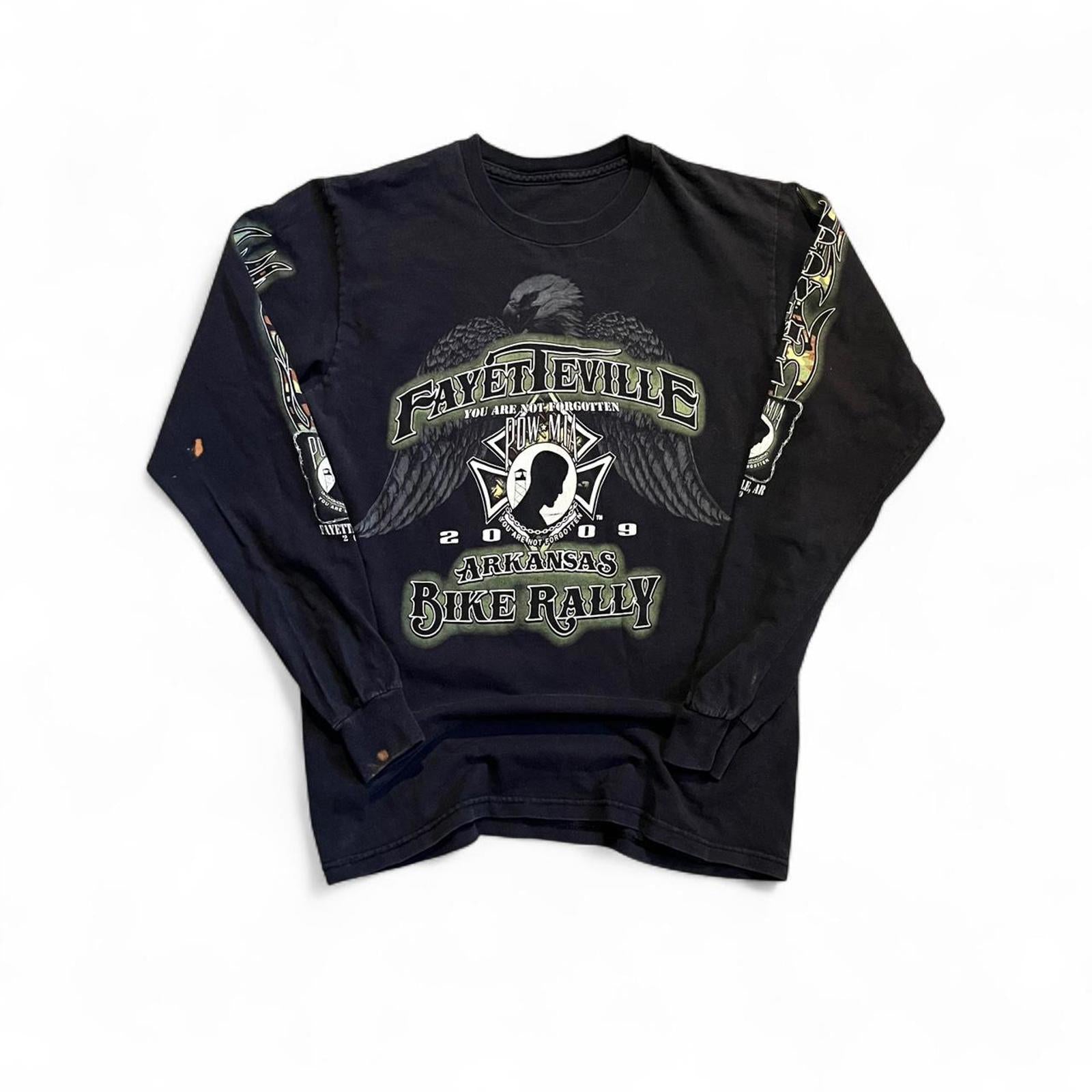 Vintage 2009 Fayetteville Arkansas POW-MIA Military Long Sleeve Shirt American Vintage 13e7ce1e-cf75-471d-8c29-eb4da0e3ac4a