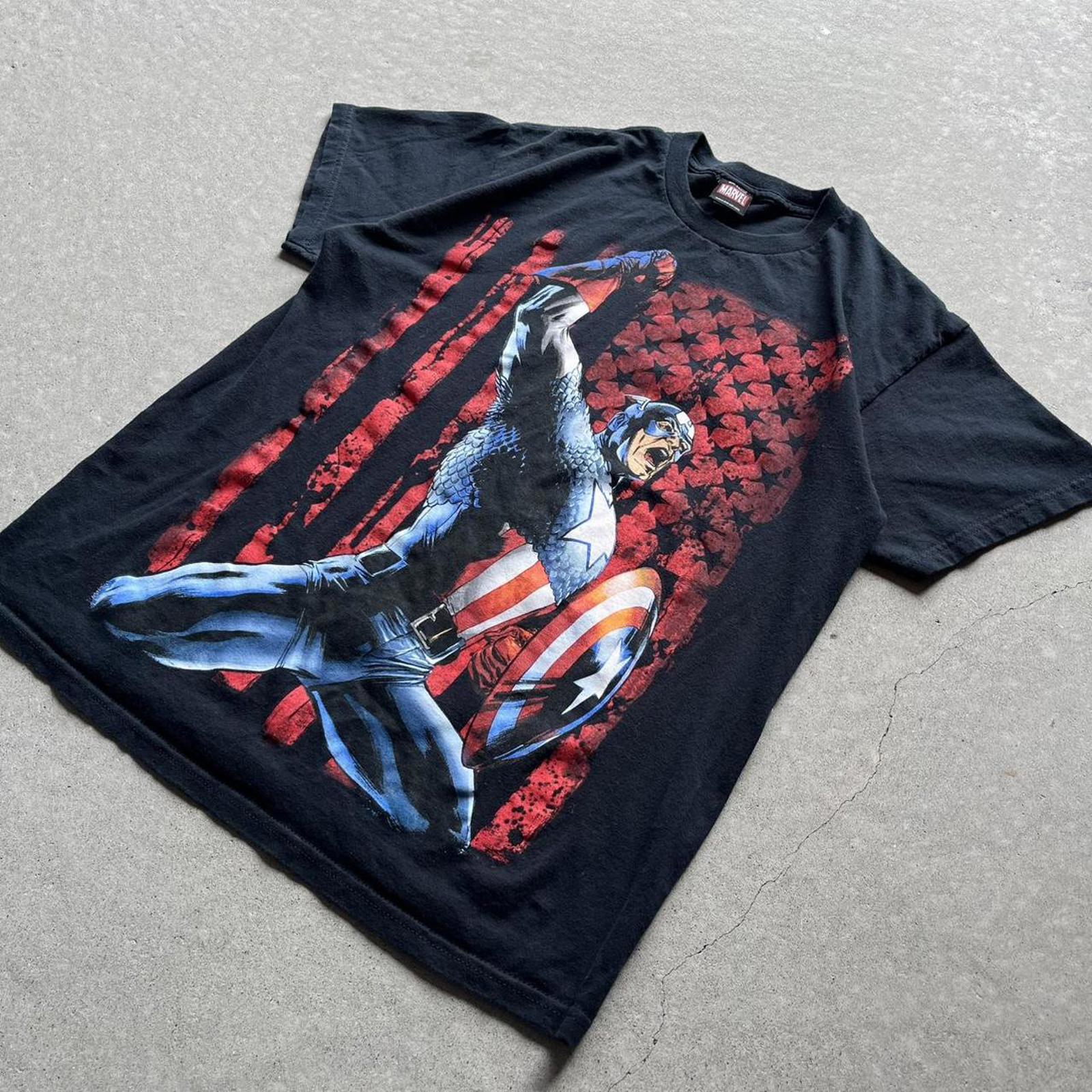 Vintage Y2K Captain America Graphic T-Shirt - Uptwn Vintage