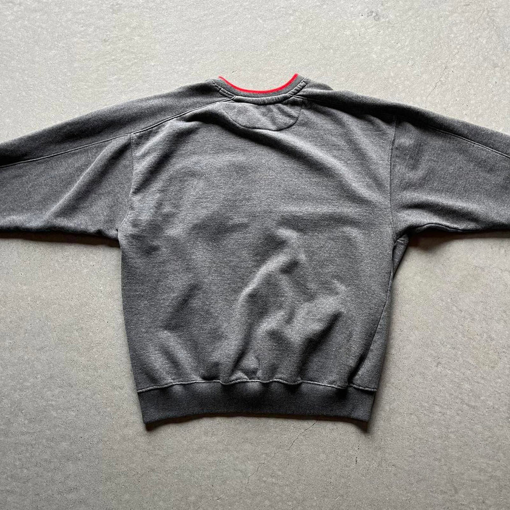 Vintage Y2K Embroidered University Of Wisconsin Sweatshirt