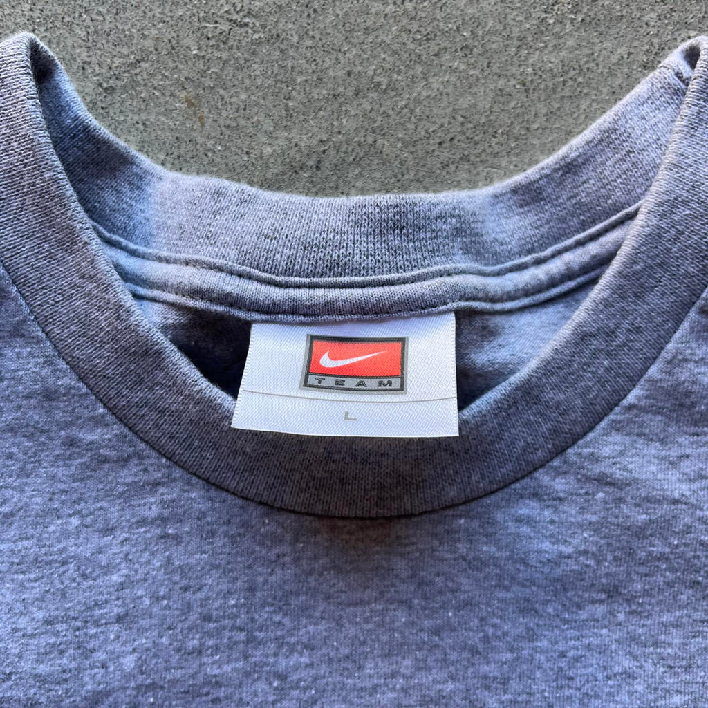 Vintage Y2K Nike Reverend Ottis Retro T-Shirt - Uptwn Vintage