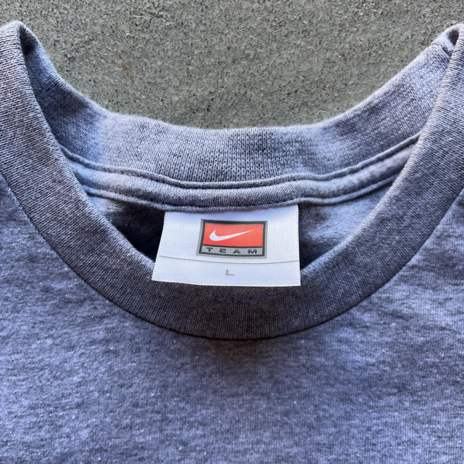 Vintage Y2K Nike Reverend Ottis Retro T-Shirt - Uptwn Vintage