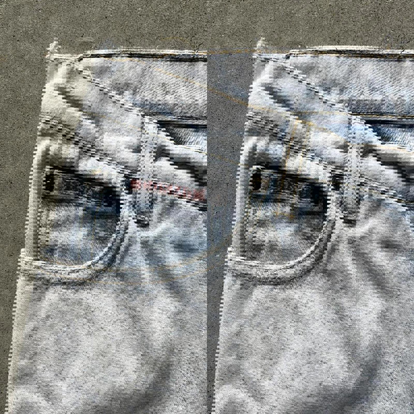 Vintage 90s Slim Fit Cosmo Washed Jeans