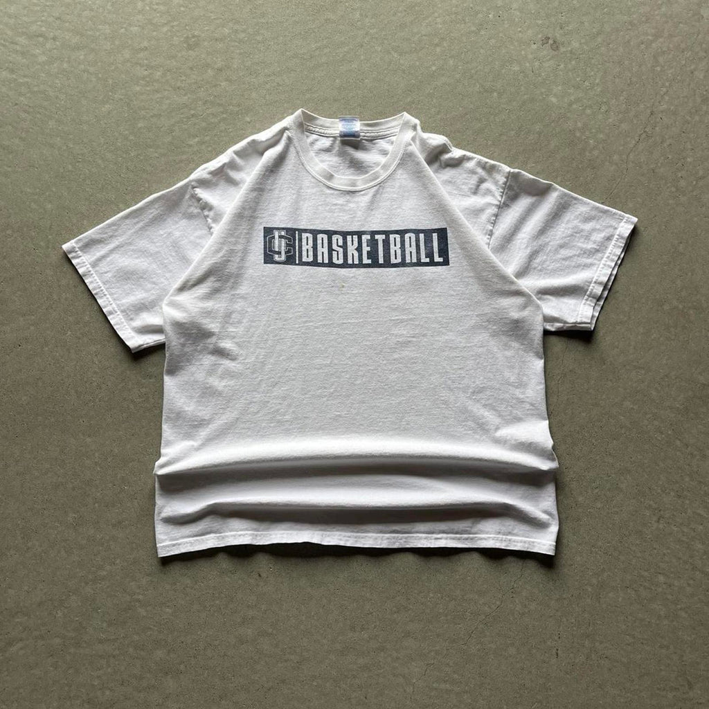Vintage 90s UConn Basketball T-Shirt - Uptwn Vintage