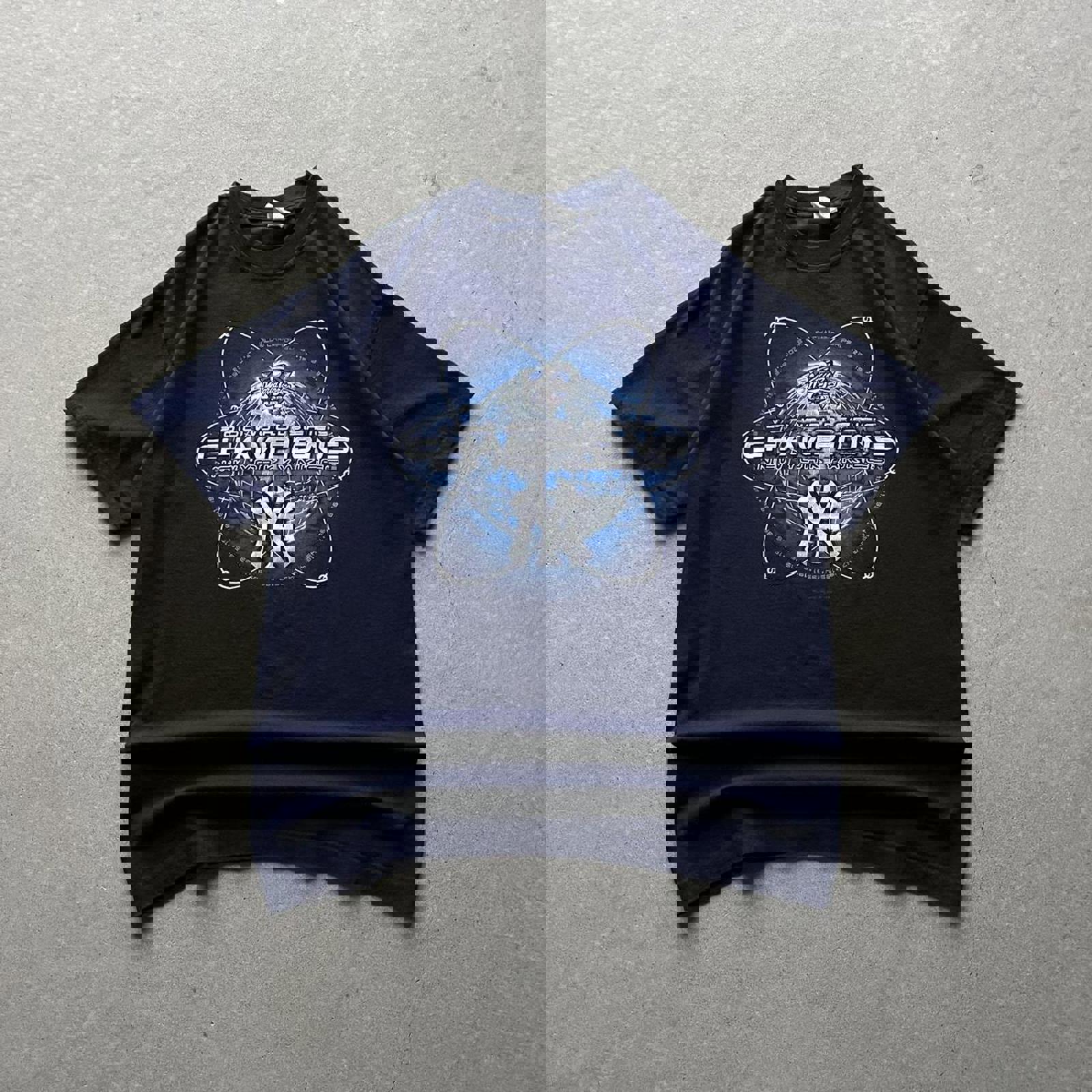 Vintage 2000 New York Yankees World Series Champions T-Shirt