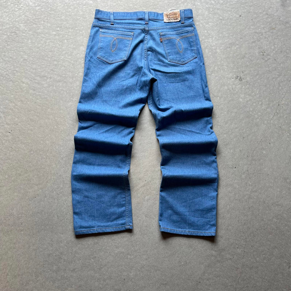 Vintage 1999 Levi’s Brown Tab Baggy Jeans - Uptwn Vintage