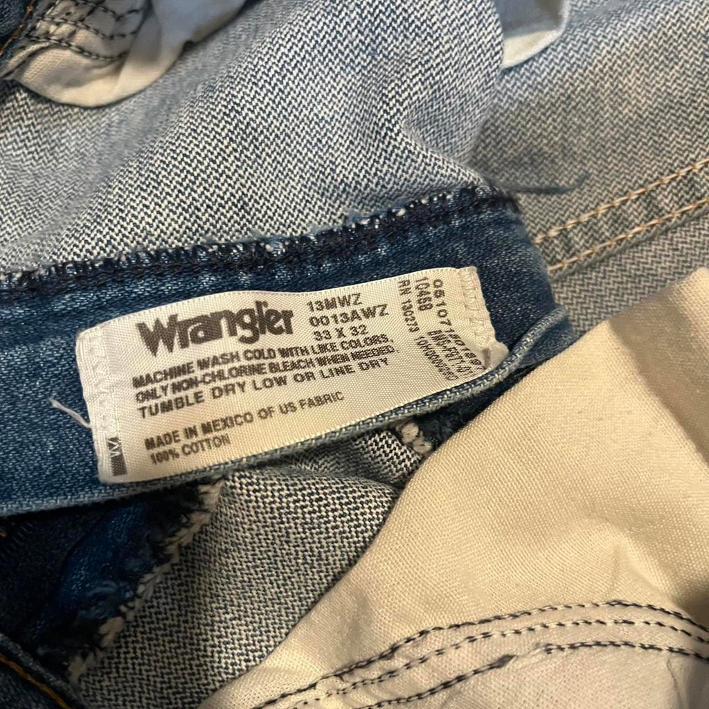 Vintage Y2K Blue Wrangler Western Straight Jeans Wrangler 54fa9169-7cd6-434f-a2d4-826a77857b48