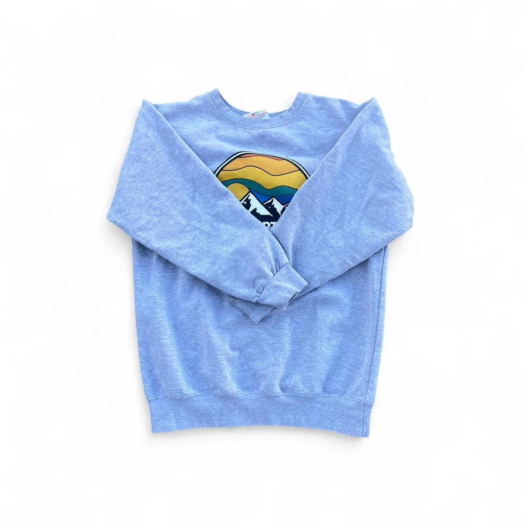 Vintage Heavyweight Watertown Canada Graphic Crewneck American Vintage - uptwn vintage - 6891201b-4b05-4f23-a819-09bd487146c6