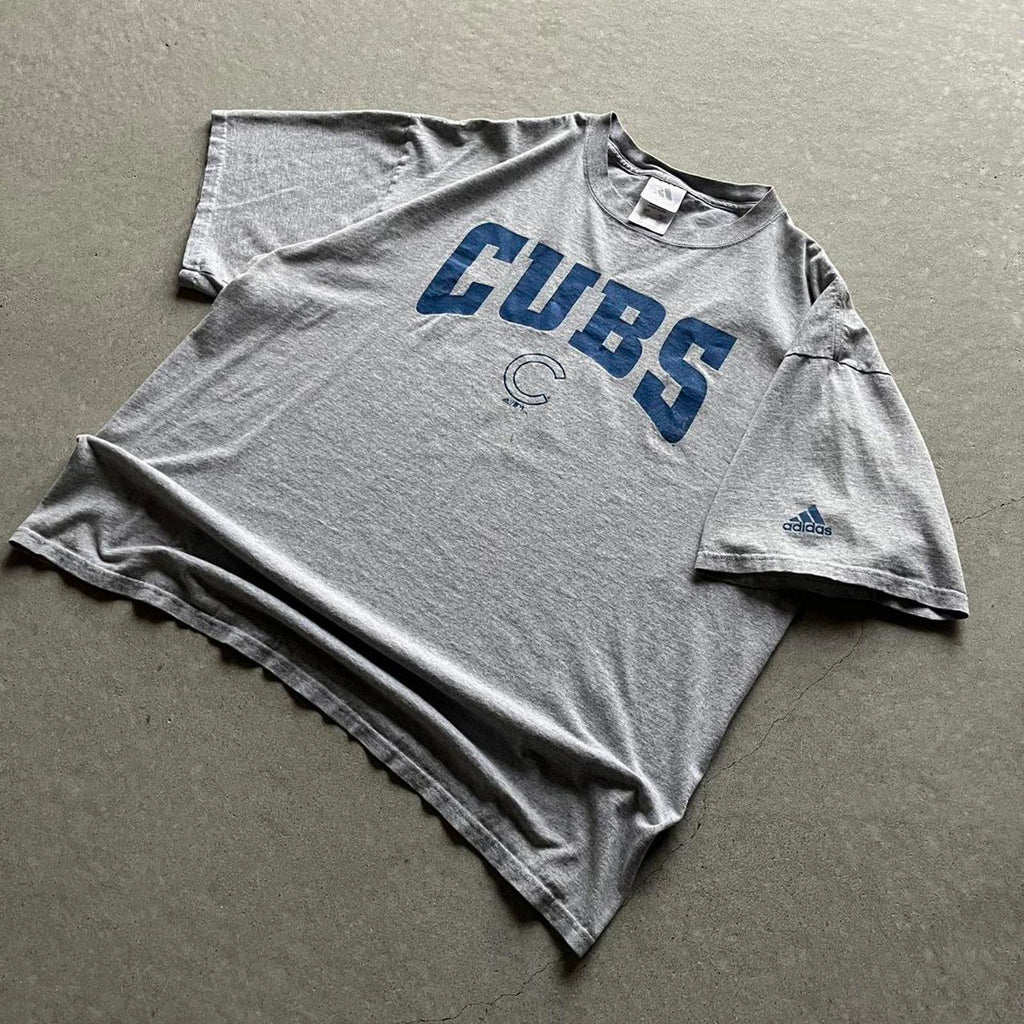 Vintage 2004 Chicago Cubs MLB T-Shirt