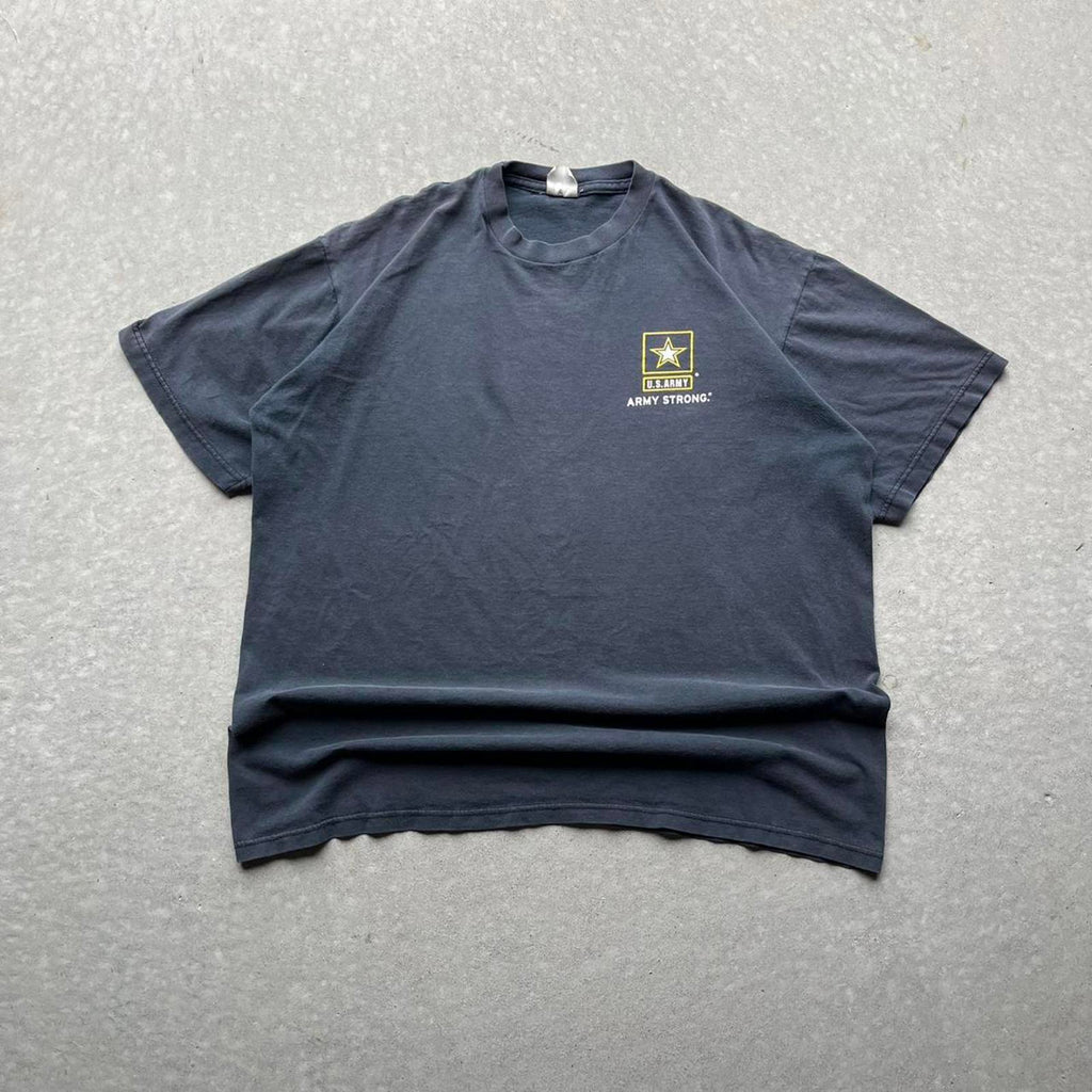Vintage Y2K US Army Strong T-Shirt - Uptwn Vintage