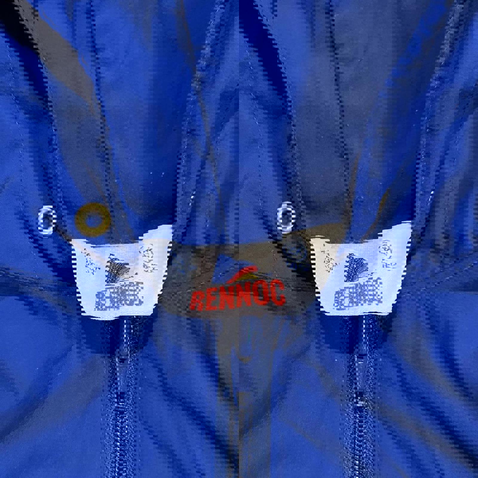 Vintage 80s Scituate Basketball Blue Zip Up Coat American Vintage 75b1edbd-872b-4a1a-a069-5433013a5b6e