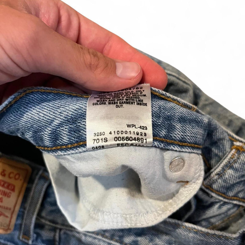 Vintage 2008 Levi’s Baggy 560 Denim Jeans Levi's 7c30f5c0-9ad6-40de-b2ff-a3ccfcc2bee6