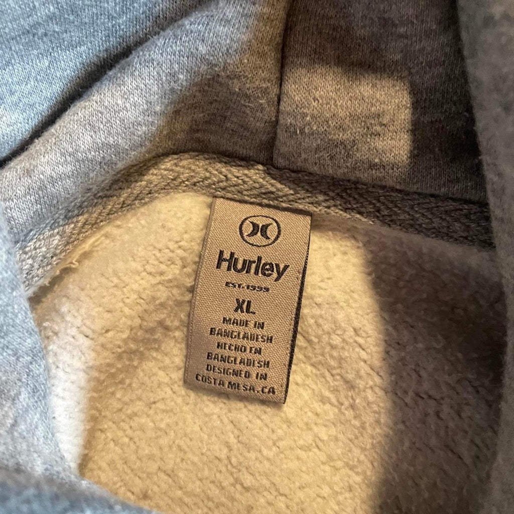 Vintage Clothing Vintage Y2K Style Hurley Oversized Hoodie Hurley - uptwn vintage - 82a5276f-f6eb-4347-91a3-937af7670557