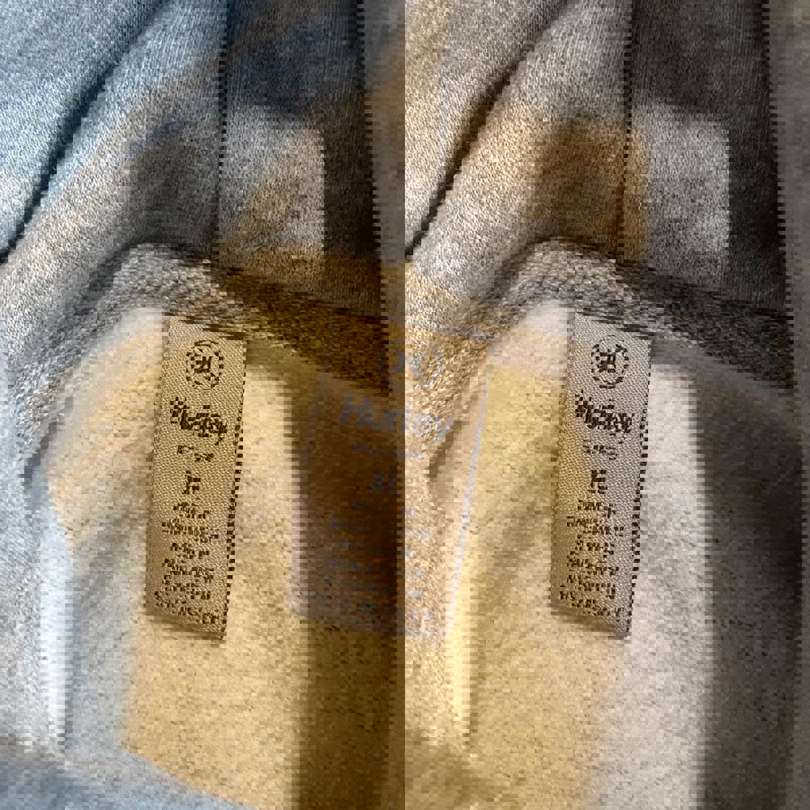 Vintage Y2K Style Hurley Oversized Hoodie Hurley - uptwn vintage - 82a5276f-f6eb-4347-91a3-937af7670557
