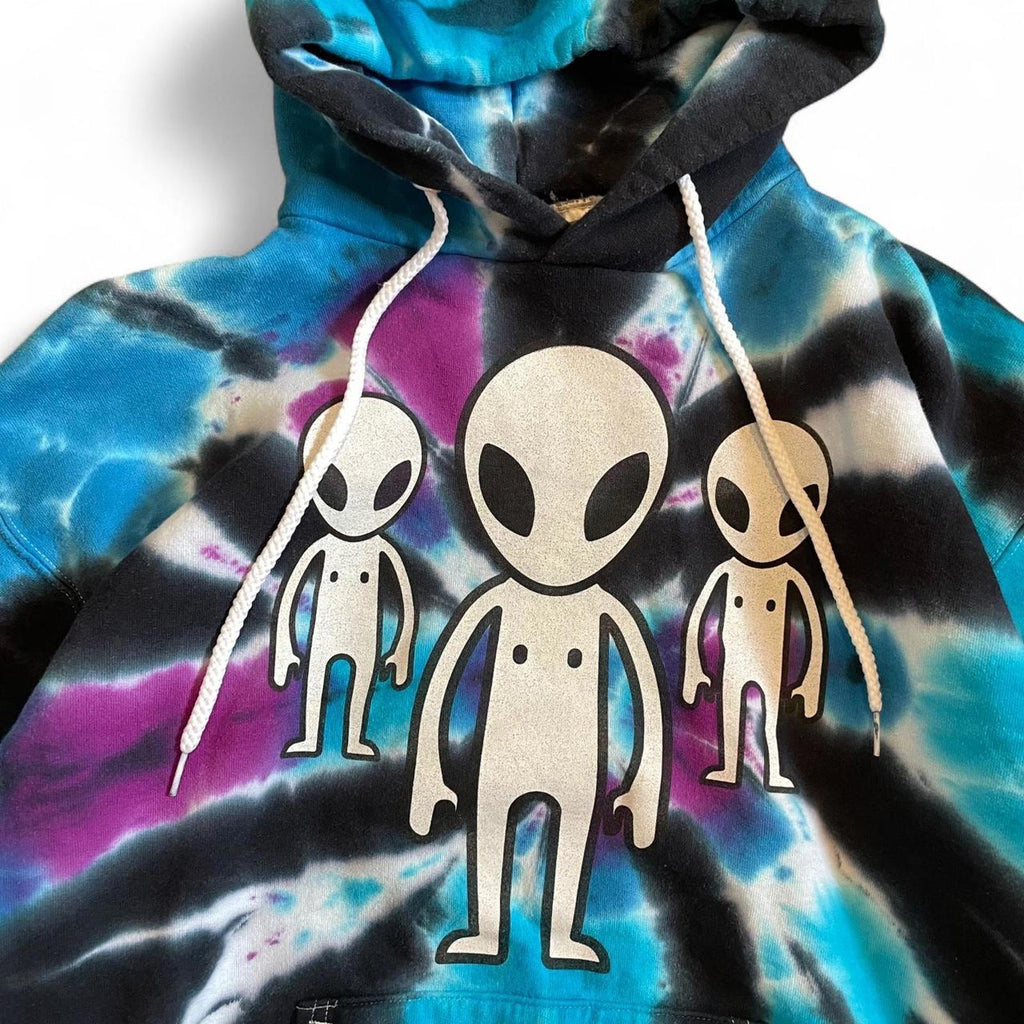 Vintage 90s Tie Dye Alien Streetwear Hoodie Hanes - uptwn vintage - 9129f493-791f-4e49-8fa9-4a0779a93f33