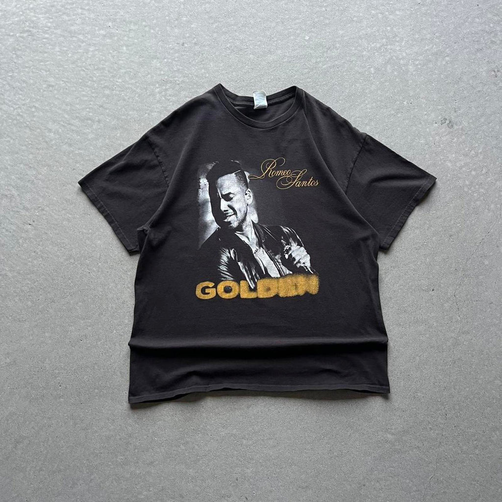 Vintage Clothing 2018 Romeo Santos Golden Tour Graphic T Shirt American Vintage - uptwn vintage - 969908ff-187a-4f8a-90c6-893ecc82aa28