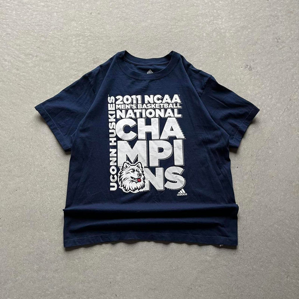 Vintage Style 2011 UConn Basketball National Champions T-Shirt - Uptwn Vintage