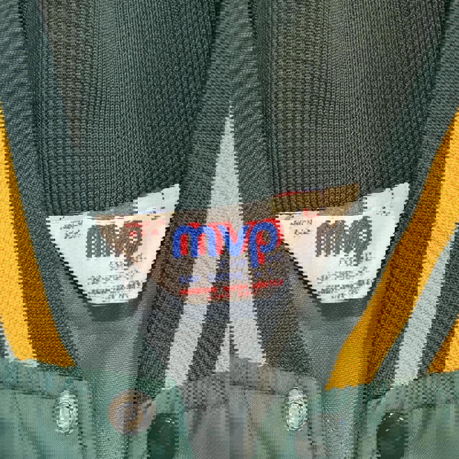 Vintage 80s Made In USA Rocky Puffer Bomber Jacket American Vintage a7b5b8c6-3fea-4bb9-a197-58feae759f53