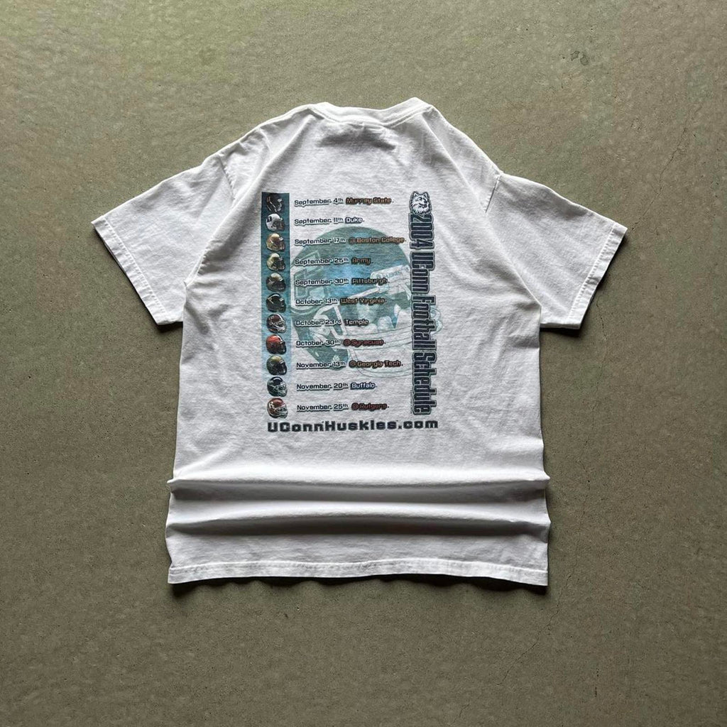 Vintage 2004 UConn Football T-Shirt - Uptwn Vintage