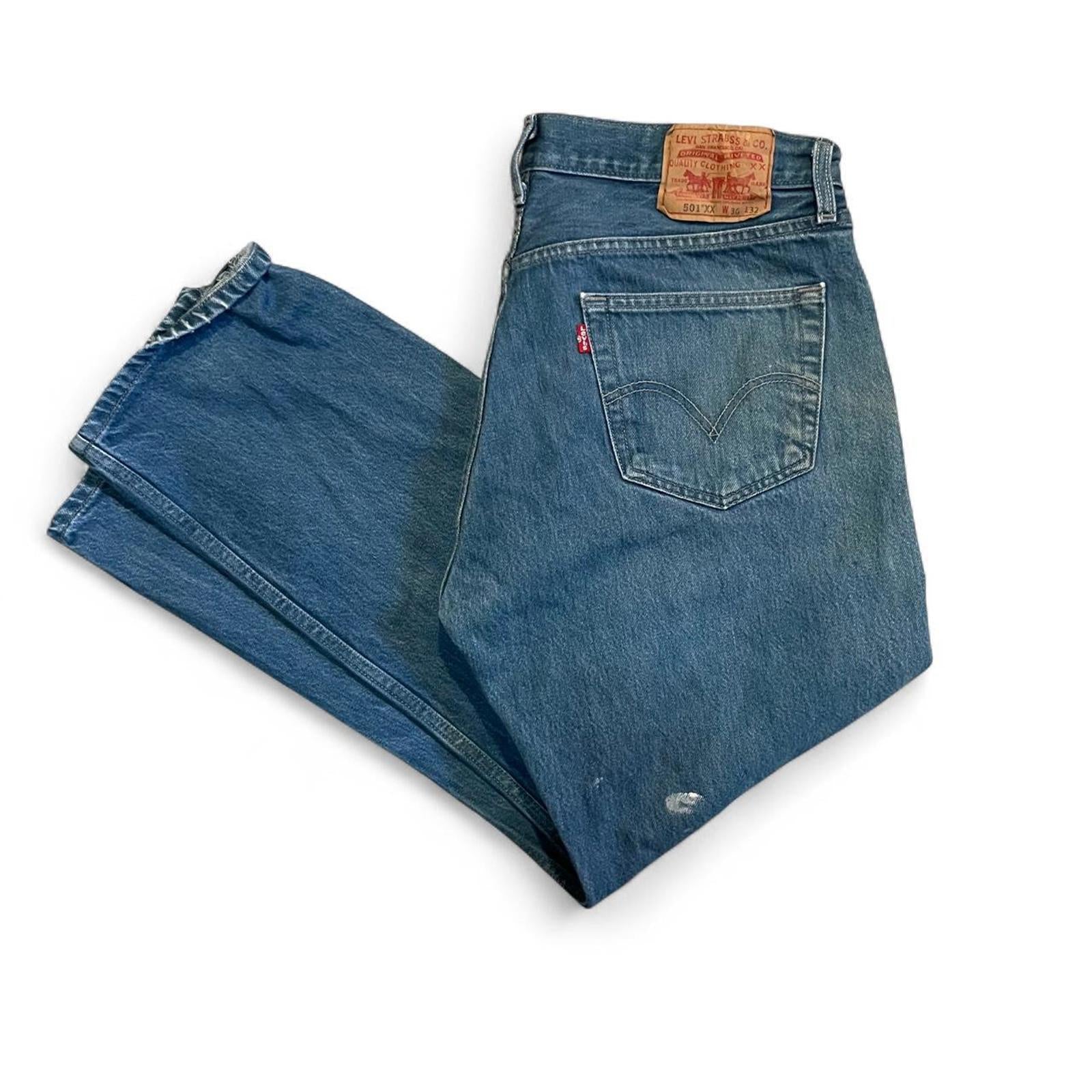 Vintage Y2K Light Wash Levi’s 501 Denim Jeans Levi's b420871e-d2c0-45bf-ab19-f4506da1738f