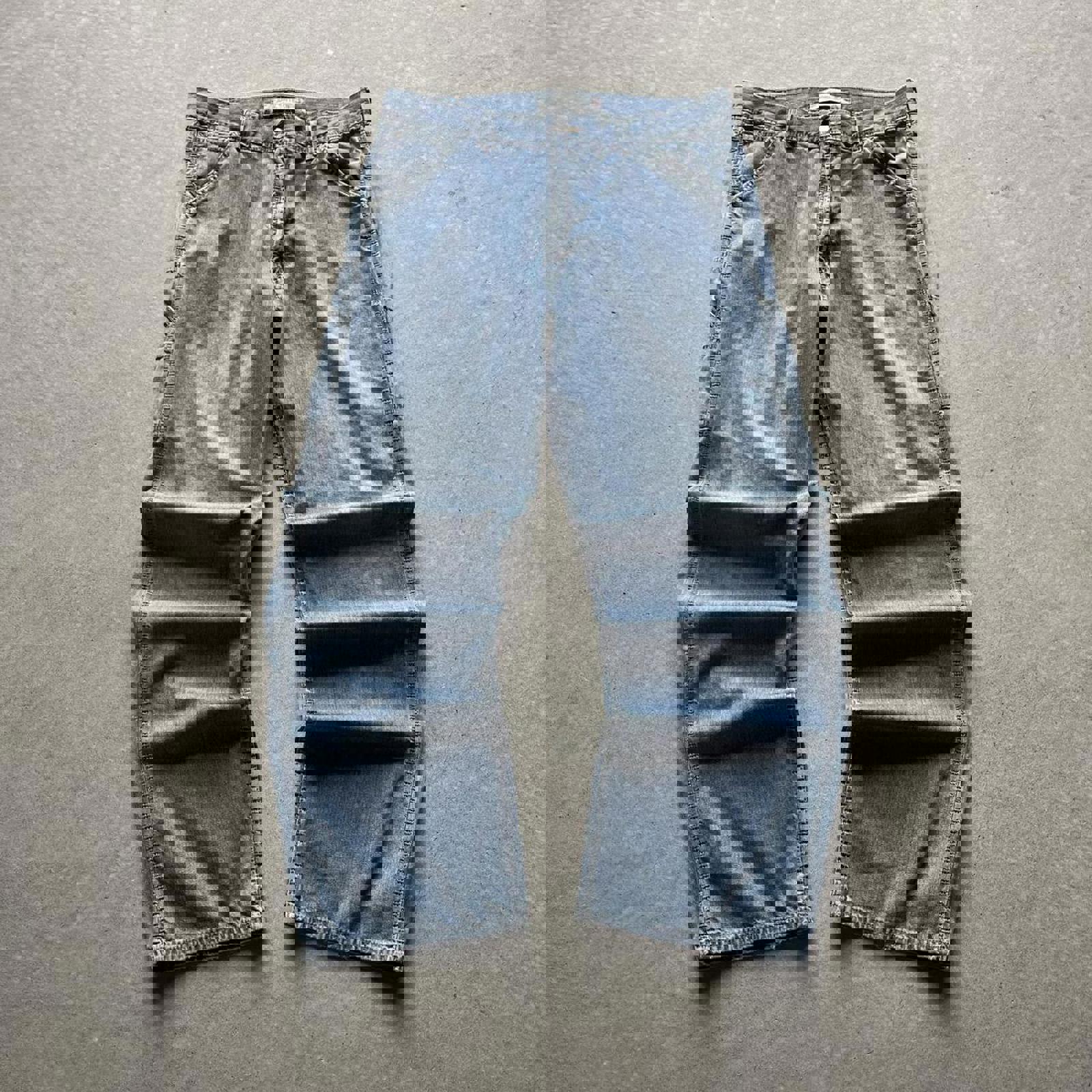 Vintage 2006 Baggy Levi’s Carpenter Jeans