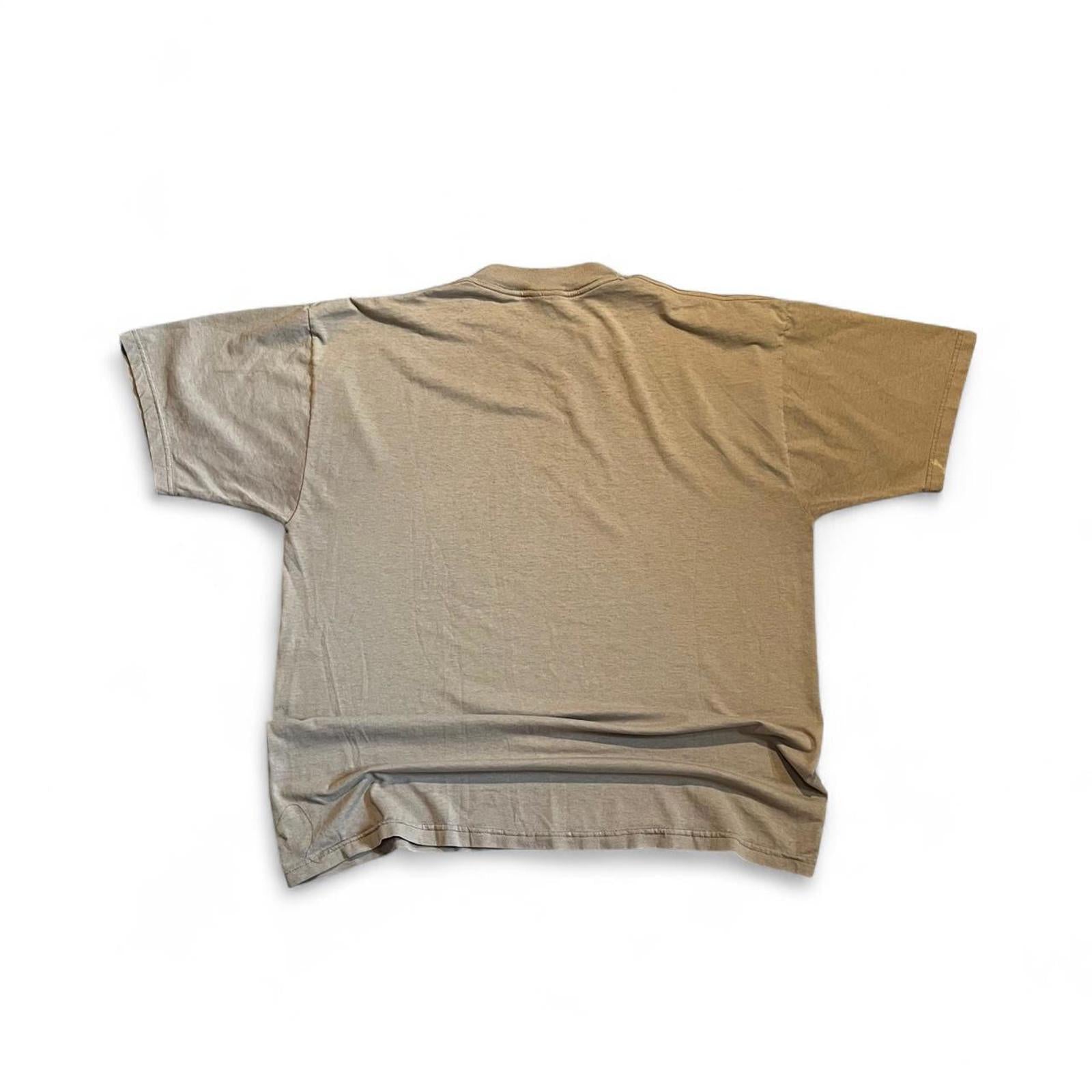Vintage Y2K Tan Pug Dog Graphic T-Shirt JERZEES c5ed0b40-a1ee-4dfe-81db-65e32d4778c0