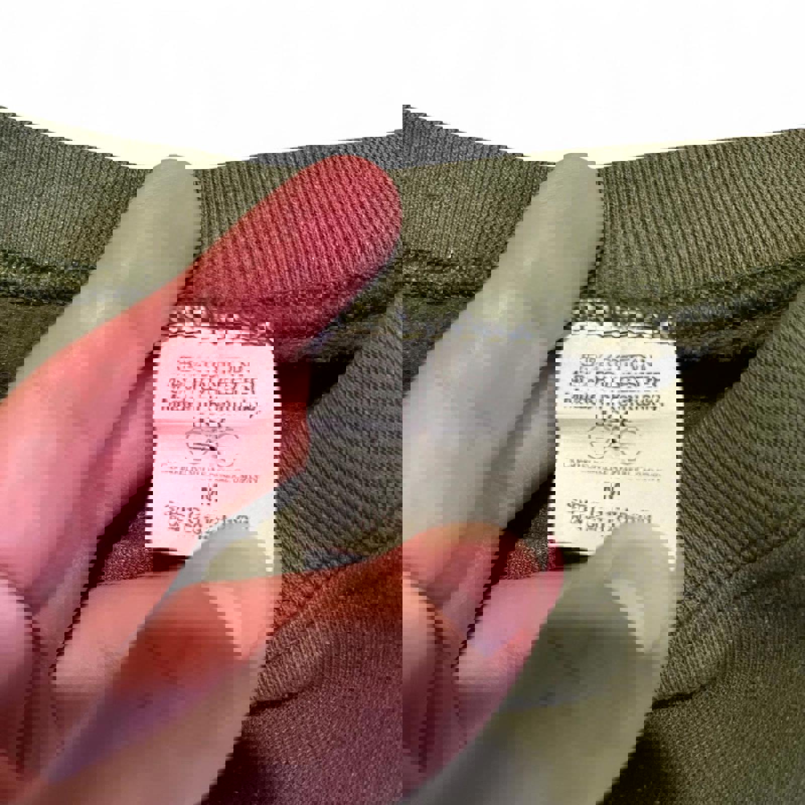Vintage 90s USMC Marines Sweatshirt American Vintage - uptwn vintage - c87aaf76-e7d5-44ee-b8c6-048e4d0227e9