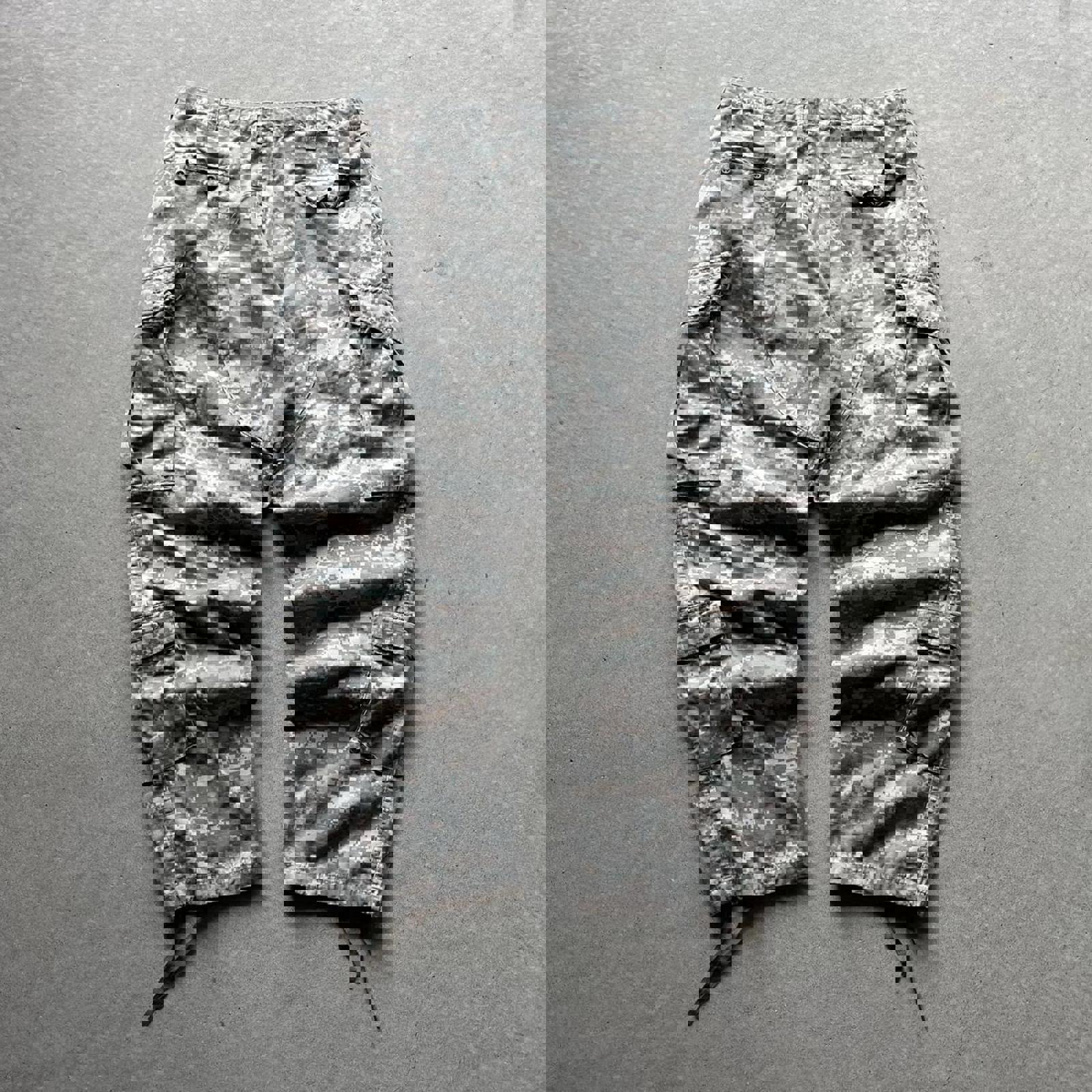 Vintage 90s US Army Camouflage Cargo Pants