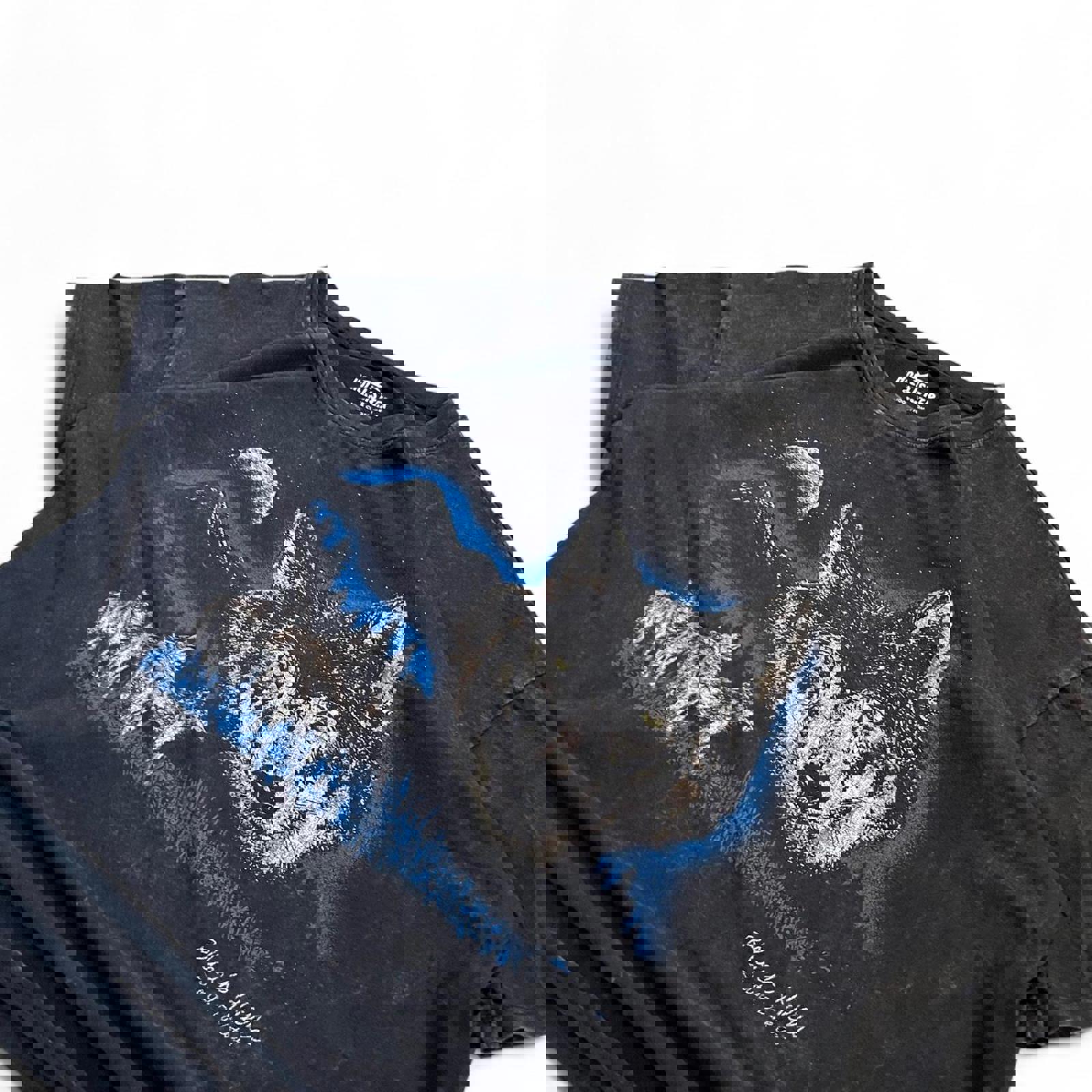 Retro Style Hollister Wolf Mountain Style Nature T-Shirt Hollister Co. c9b7d7d2-862b-4e9f-a544-c7913bb1cba9