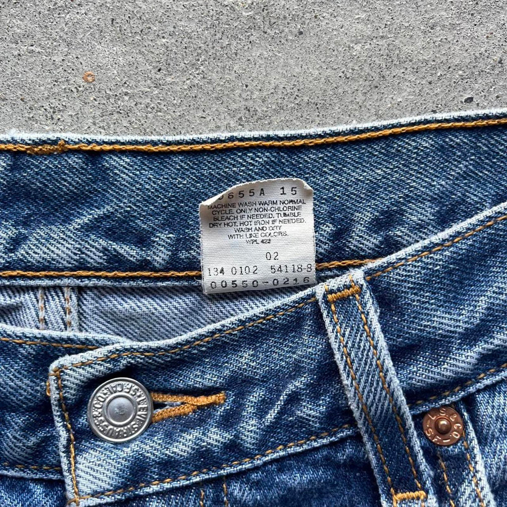 Vintage Clothing Vintage 2002 Washed Levi’s 550 Denim Jeans Levi's - uptwn vintage - cae9ad6c-f6ac-4940-acc9-b5d5f9210b9a