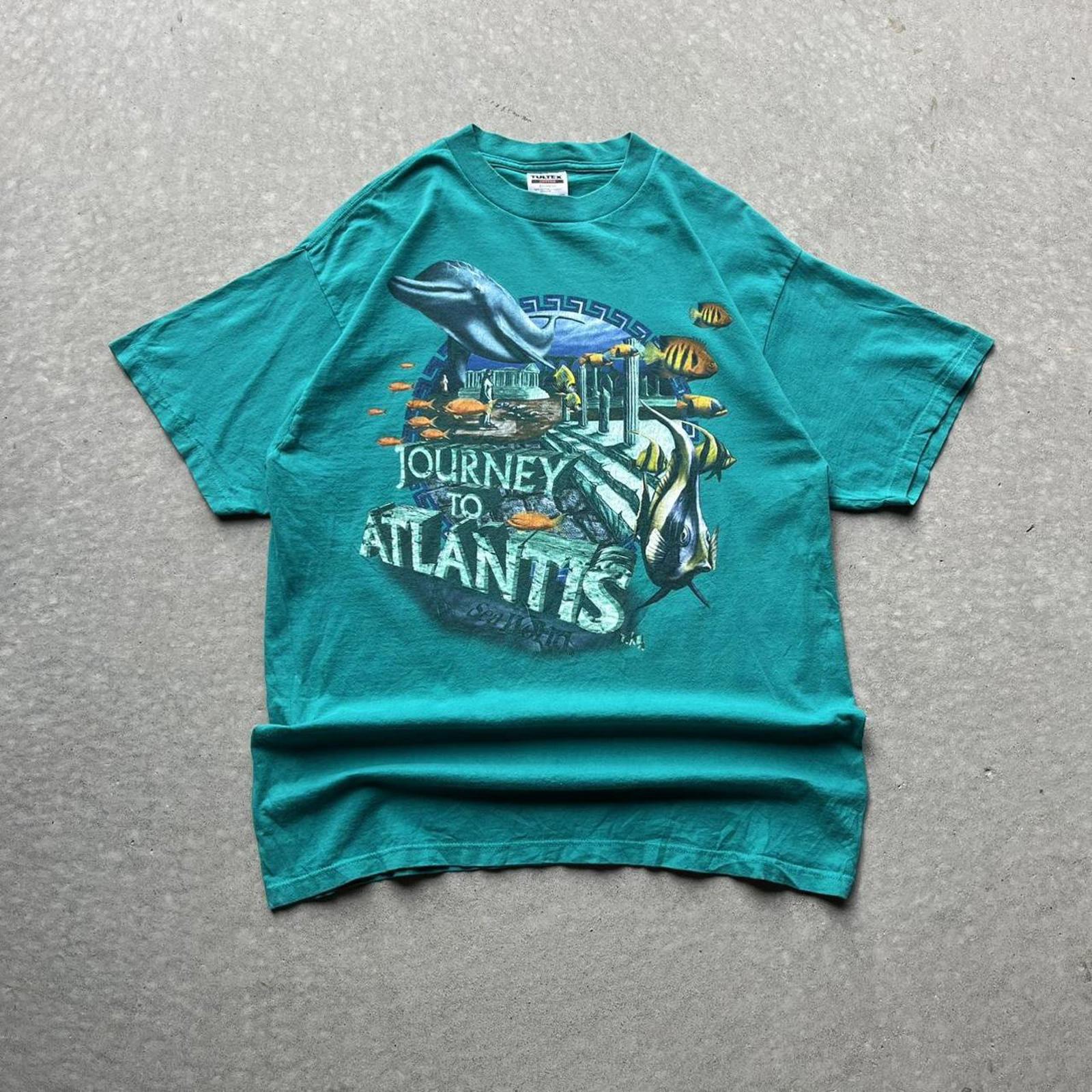 Vintage 90s Sea World Journey To Atlantis T-Shirt - Uptwn Vintage