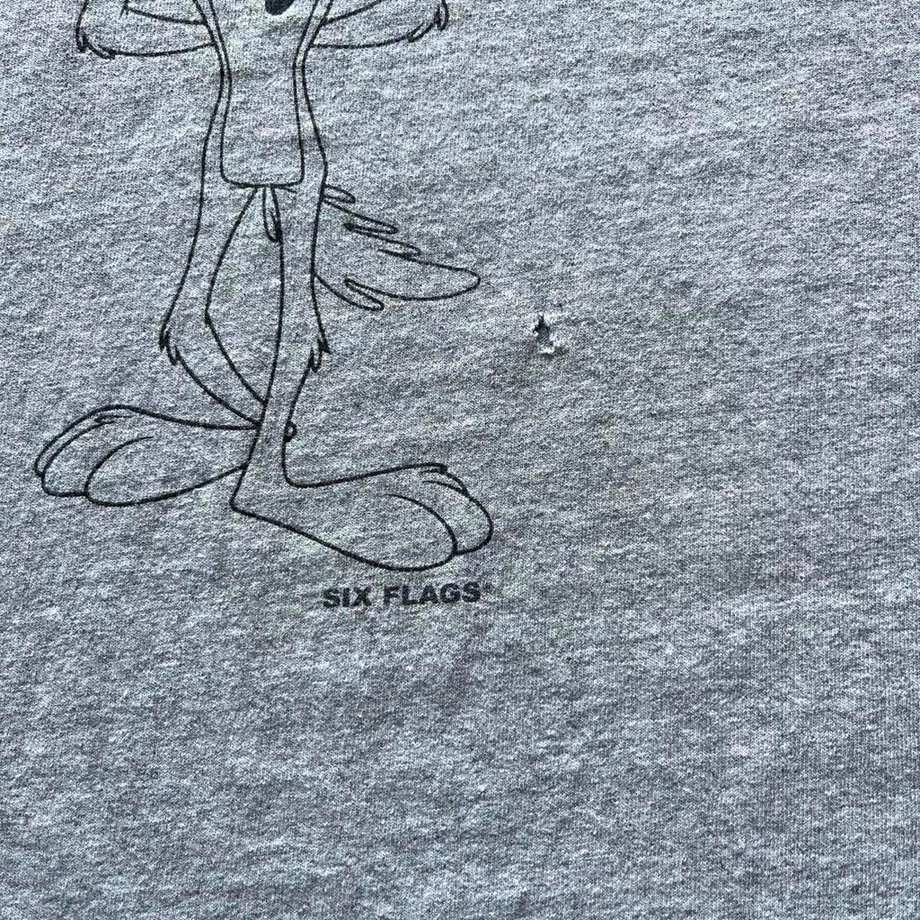 Vintage Clothing Vintage 90s Six Flags Wile-e Coyote Ringer T-Shirt American Vintage - uptwn vintage - d42f9407-1b17-4b3c-b646-d8f9023bf264