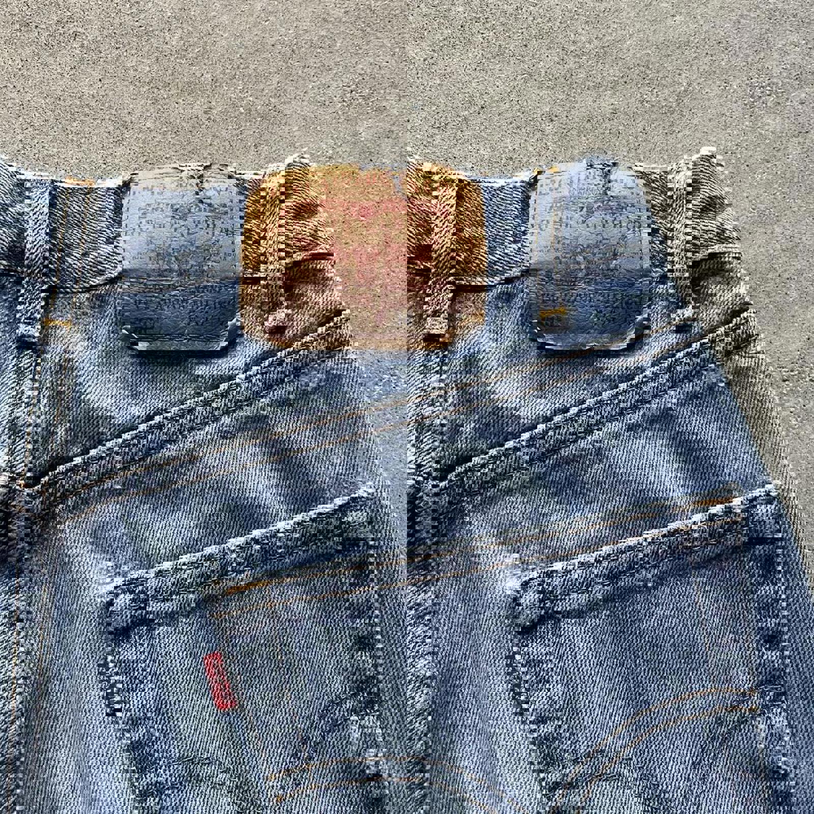 Vintage 2002 Levi’s 505 Denim Jeans