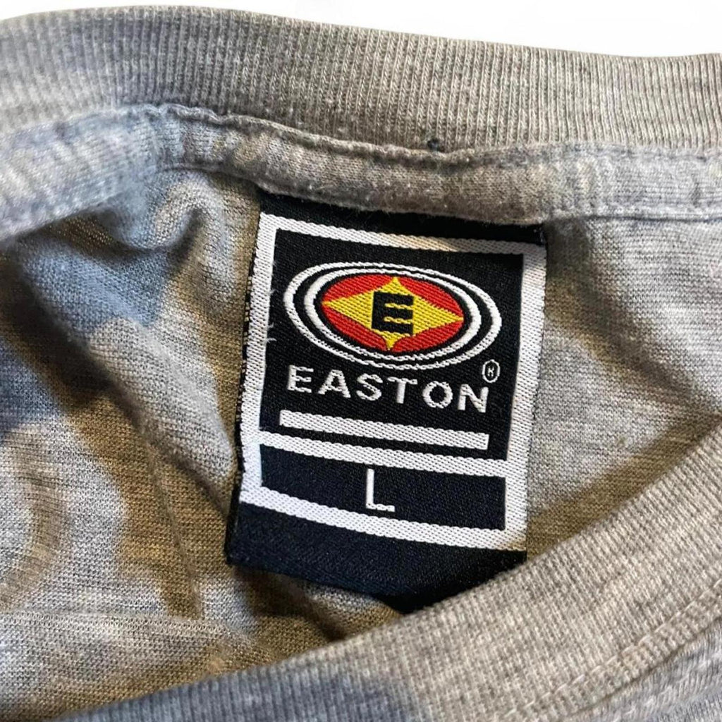 Vintage 90s Easton Football College Style T-Shirt American Vintage dd90c91d-98a4-4a05-b0ea-471bf6000b72