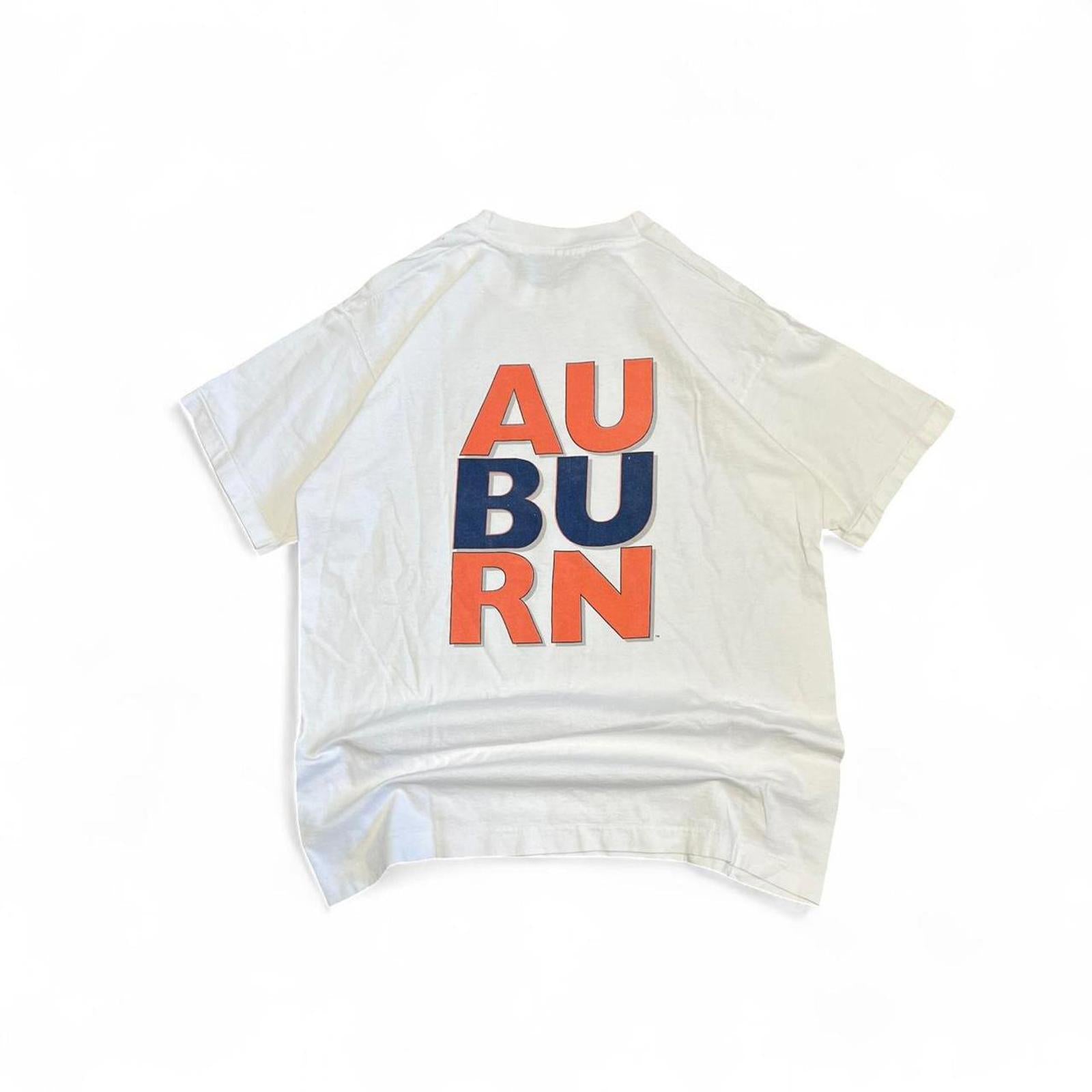 Vintage 90s Auburn University Tigers T-Shirt Fruit of the Loom - uptwn vintage - e37aa565-0ac5-40af-8eec-e6588525de18