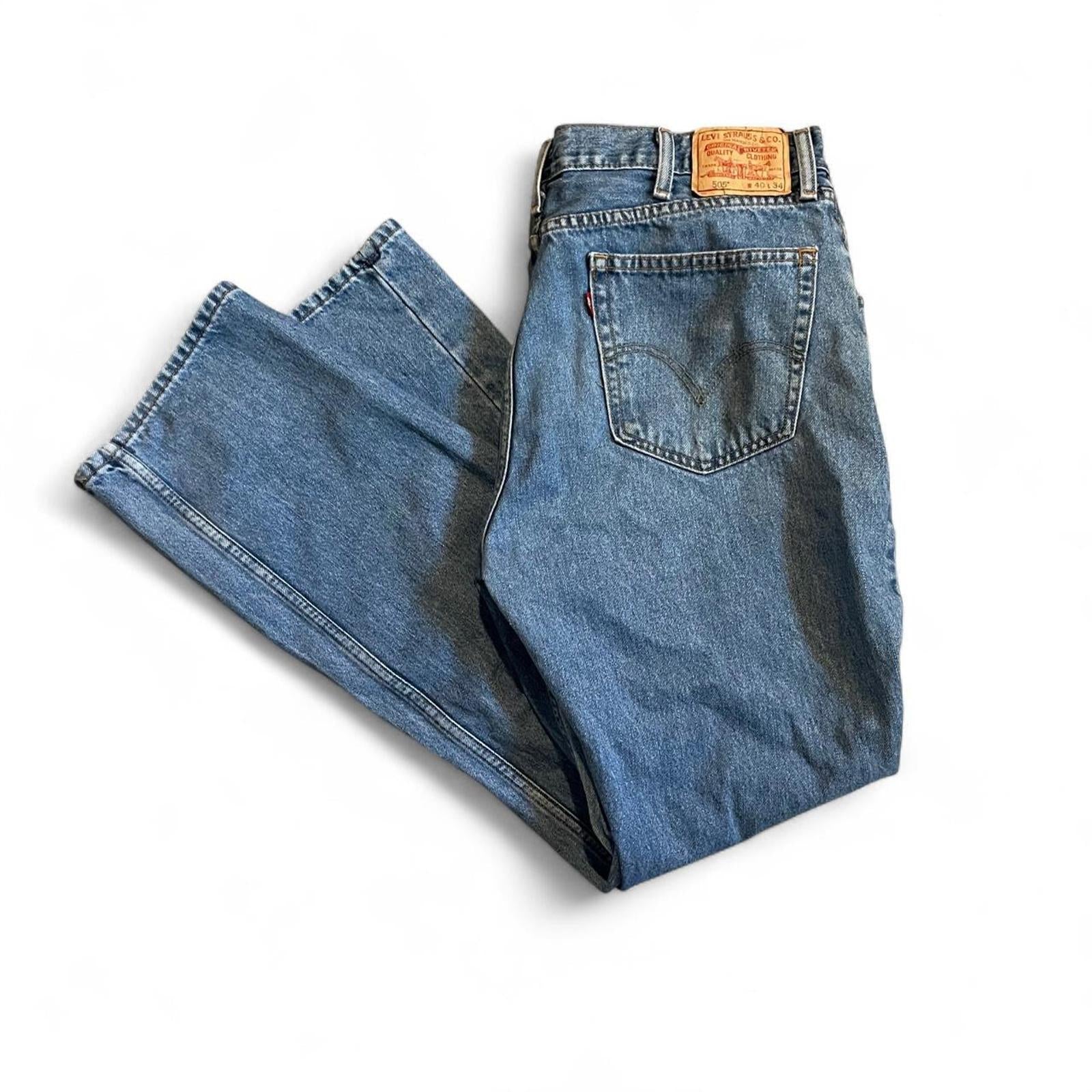 Vintage Y2K Washed Levi’s 505 Denim Jeans Levi's e4158ee8-f9d3-4cbb-b9ab-f9df4b1295fe