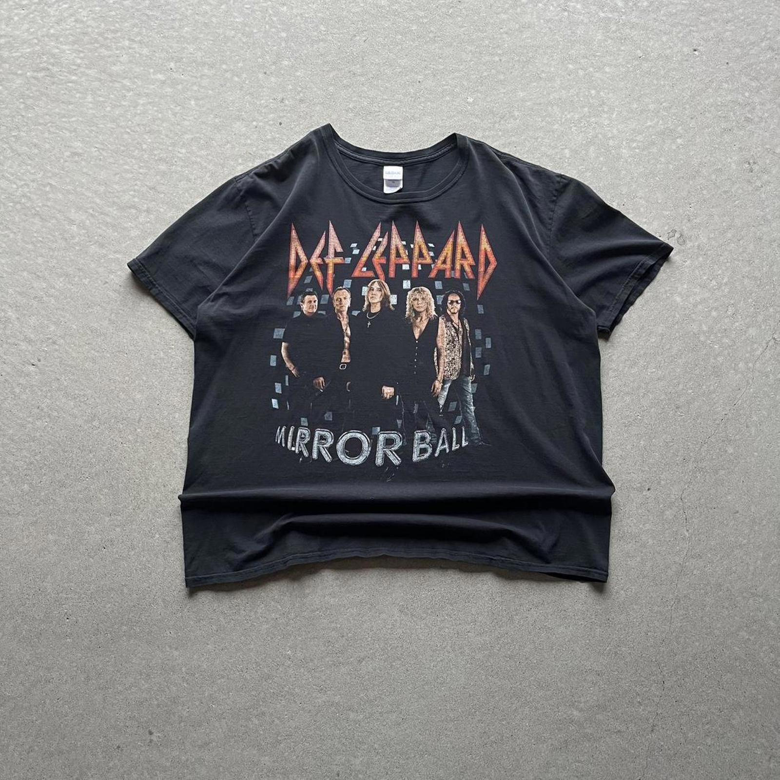 2011 Def Leppard Mirror Ball Tour T-Shirt - Uptwn Vintage