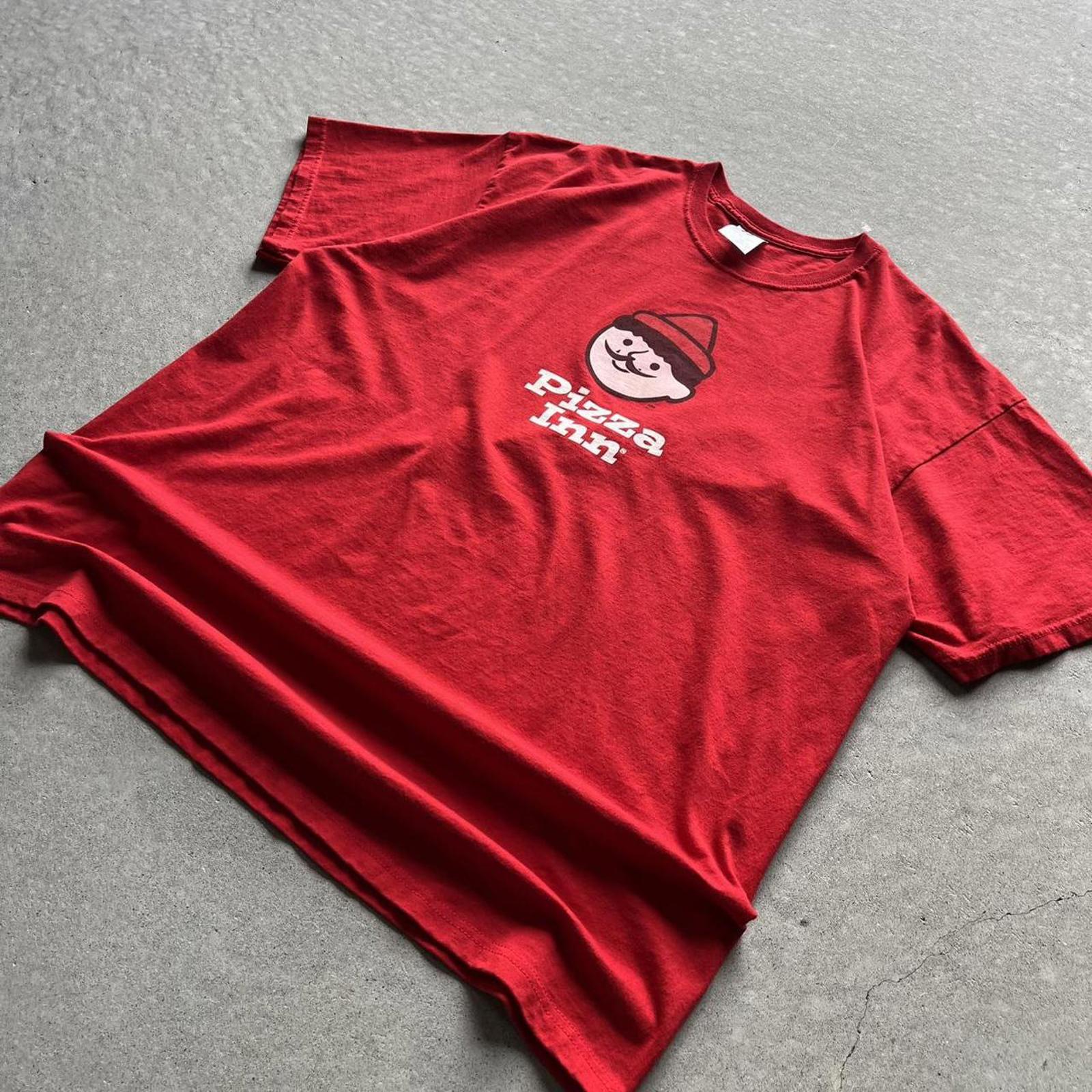 Vintage Y2K Pizza Inn Company T-Shirt - Uptwn Vintage
