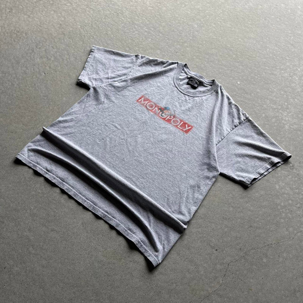 Vintage Clothing Vintage 2007 Monopoly Board Game T-Shirt Steve & Barry's - uptwn vintage - edebefa8-5721-433f-b0f8-197bf82118bc