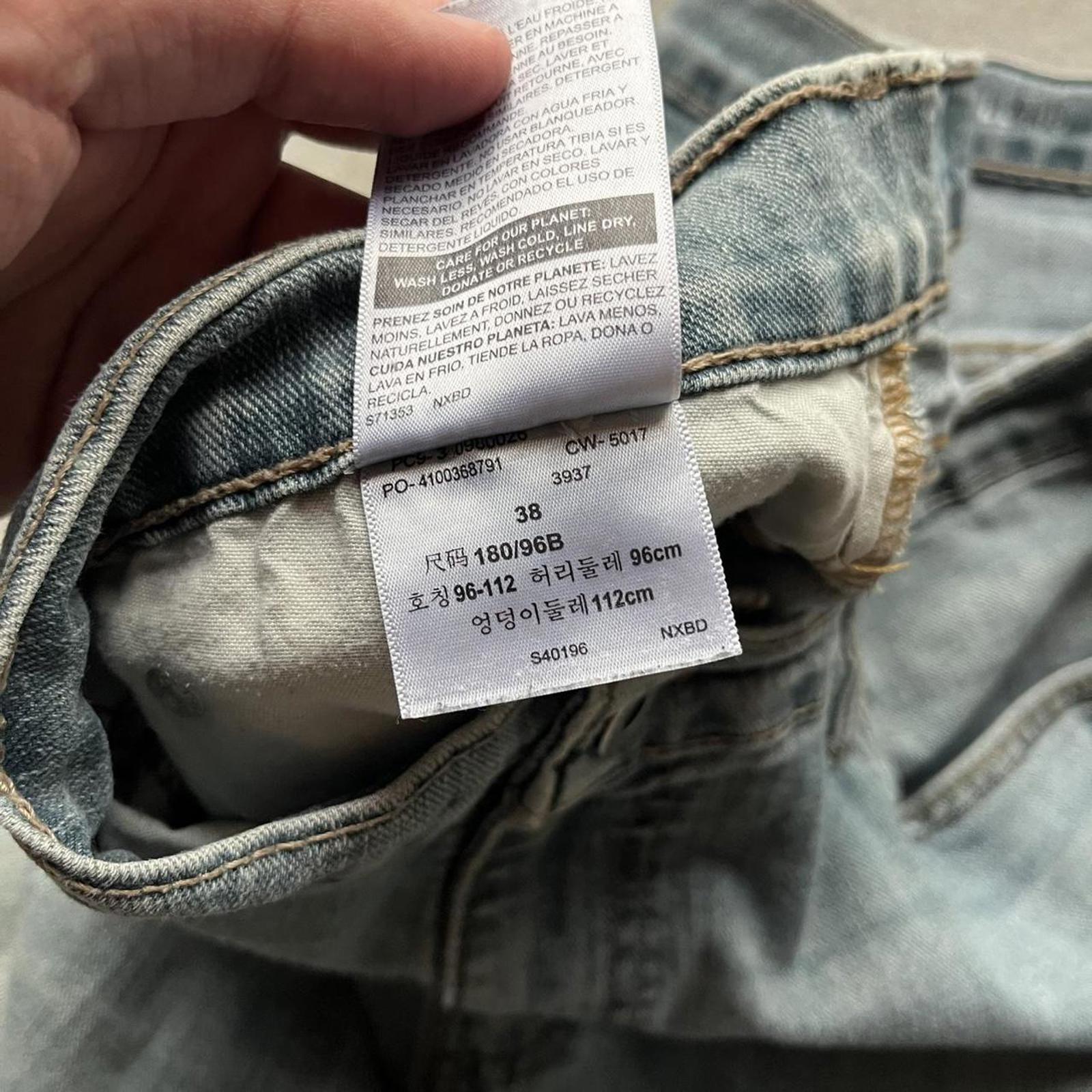 Faded Levi’s Baggy Denim Jorts - Uptwn Vintage