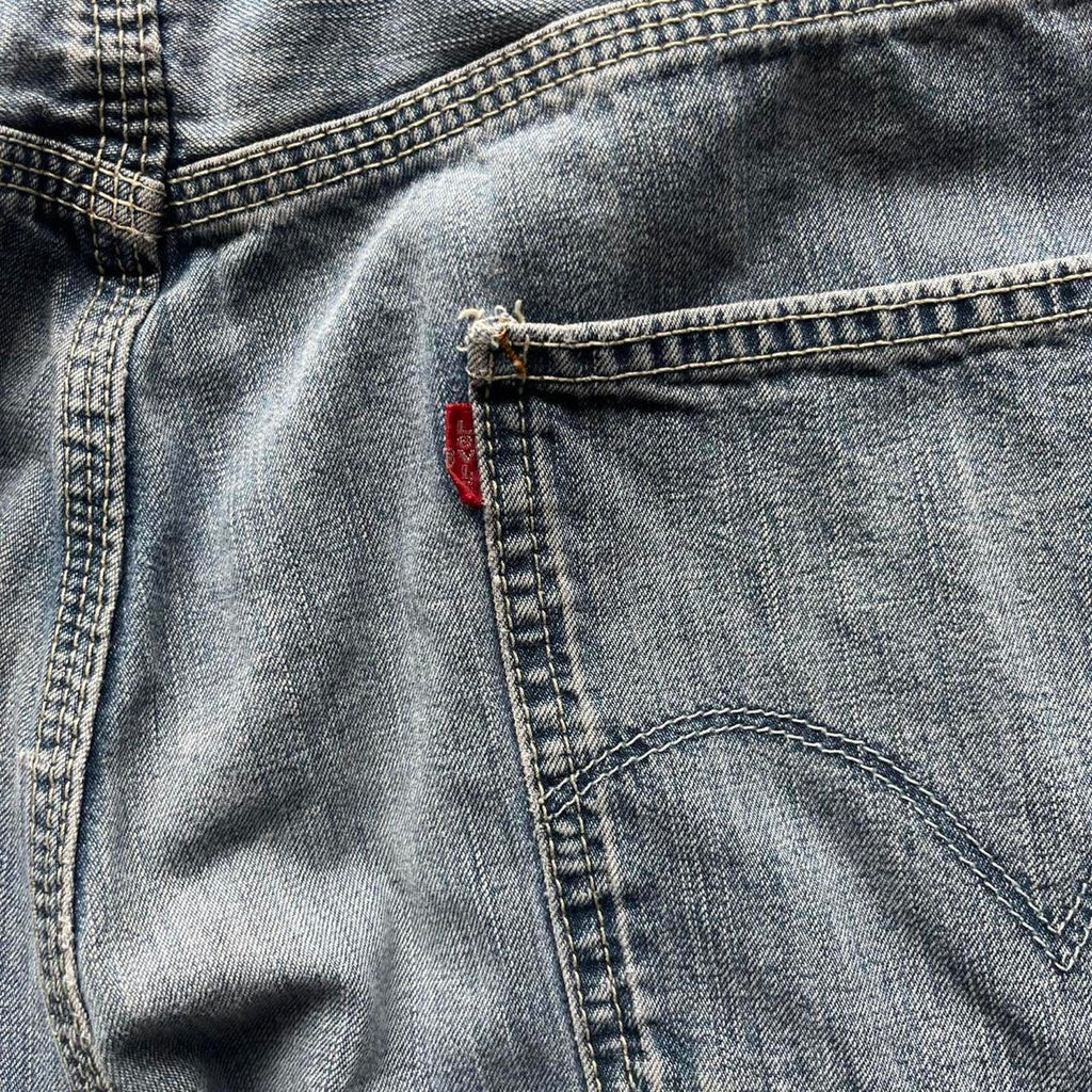 Vintage 2006 Baggy Levi’s Carpenter Jeans
