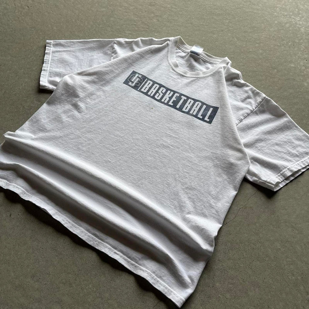 Vintage 90s UConn Basketball T-Shirt - Uptwn Vintage