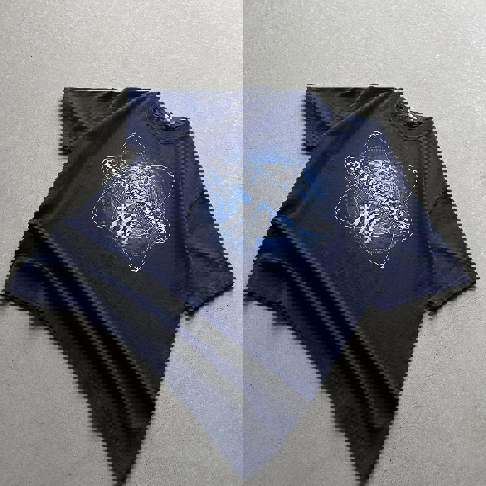 Vintage 2000 New York Yankees World Series Champions T-Shirt